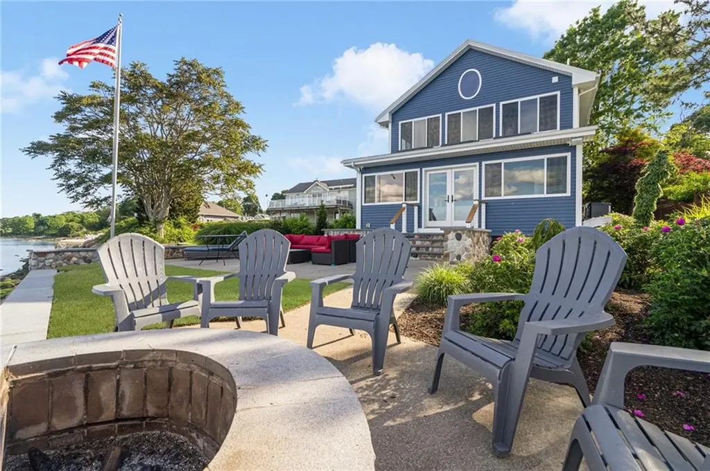 46 Burnett Road Warwick RI 02889