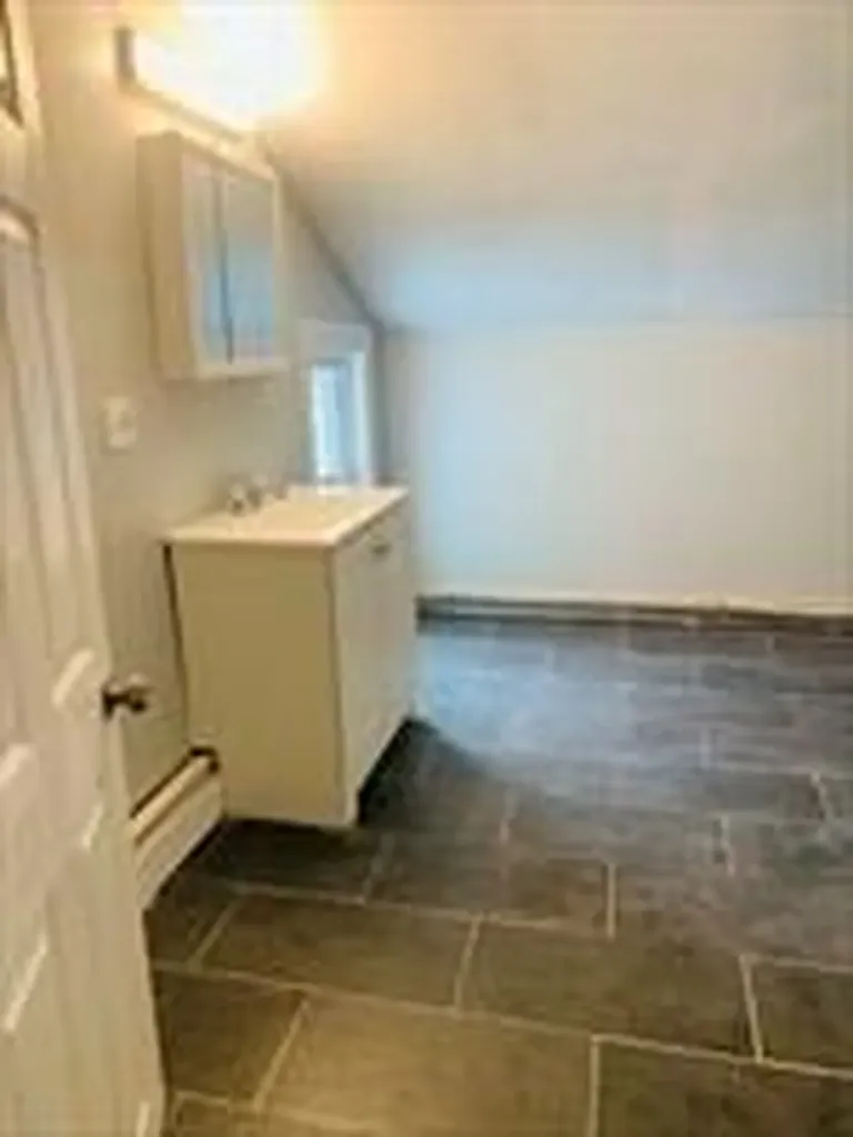 162 Blackstone Street Blackstone MA 01504