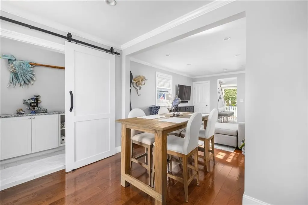 46 Weaver Avenue Newport RI 02840