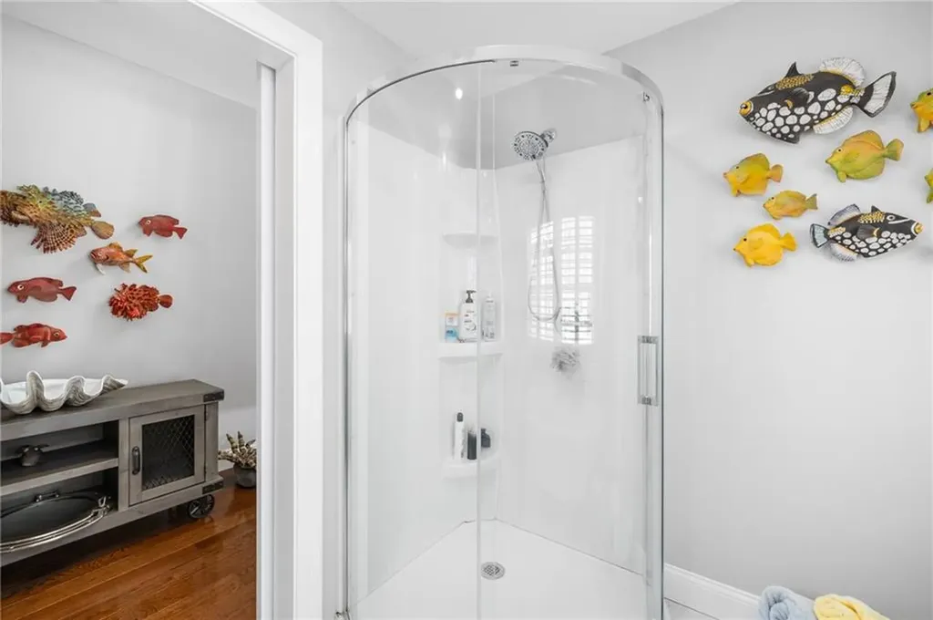 46 Weaver Avenue Newport RI 02840