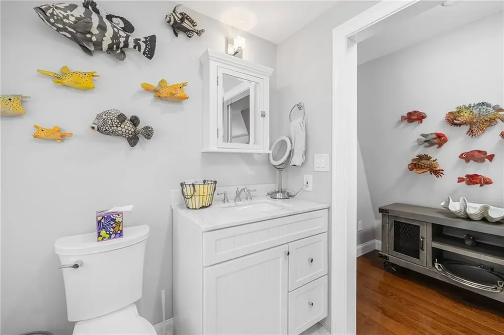46 Weaver Avenue Newport RI 02840