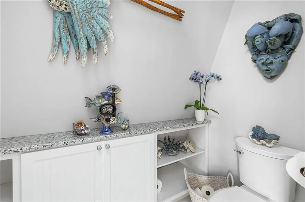 46 Weaver Avenue Newport RI 02840