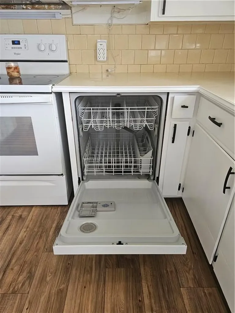 29 Nimitz Road Woonsocket RI 02895