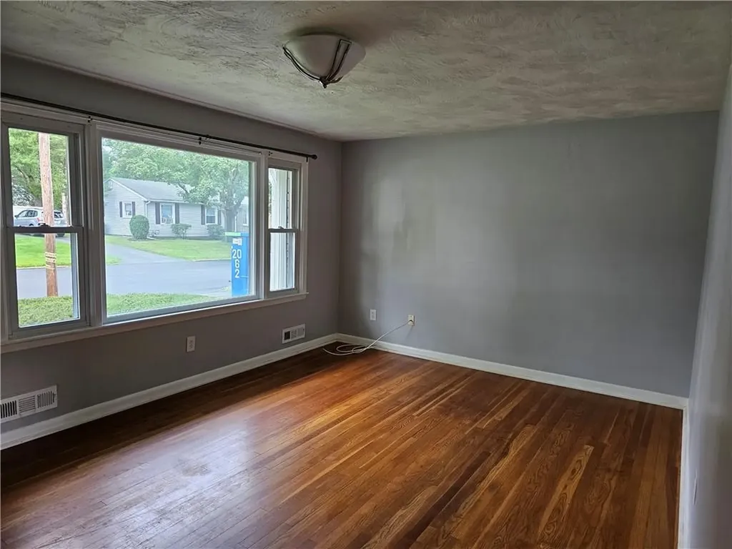 29 Nimitz Road Woonsocket RI 02895