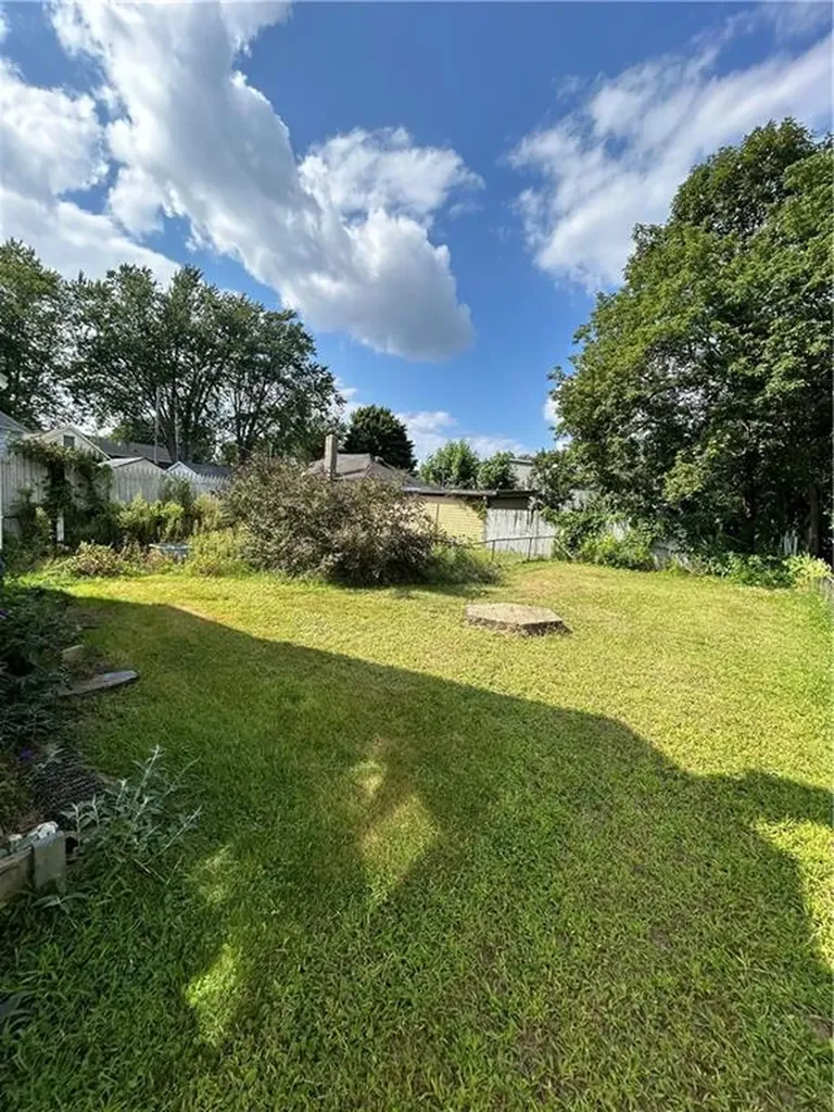 65 Suburban Parkway Warwick RI 02889
