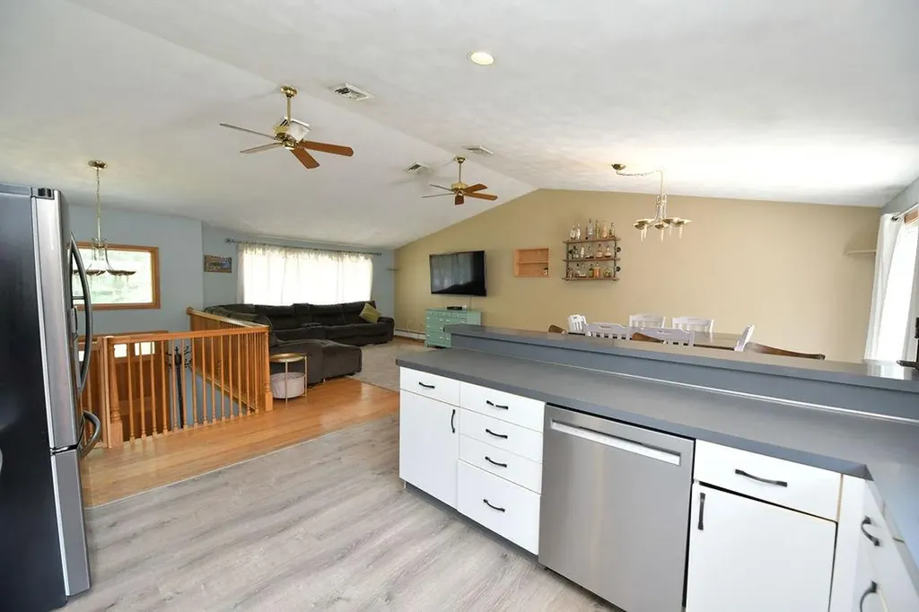 7 Woodhaven Drive Johnston RI 02919