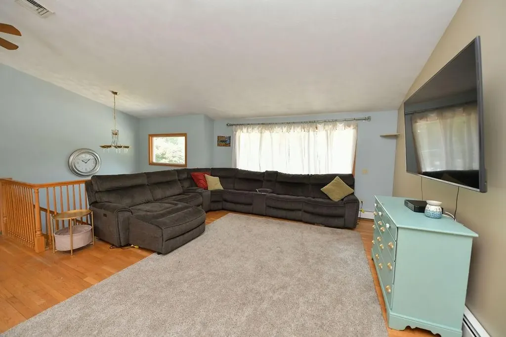 7 Woodhaven Drive Johnston RI 02919