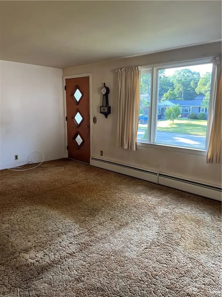 10 America Street Cumberland RI 02864