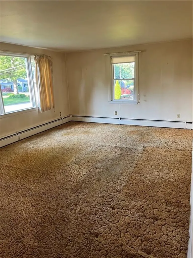 10 America Street Cumberland RI 02864