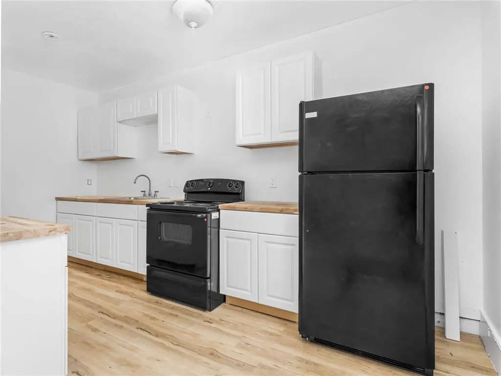 37 39 Paradis Avenue Woonsocket RI 02895