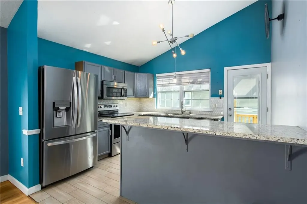 6 Plant Street Cumberland RI 02864