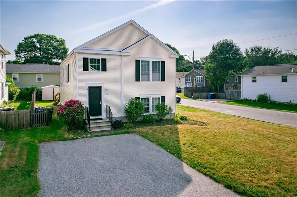 6 Plant Street Cumberland RI 02864