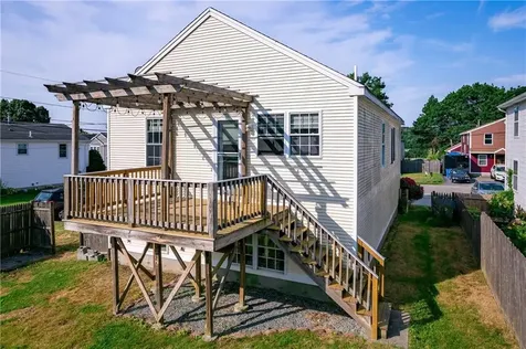 6 Plant Street Cumberland RI 02864