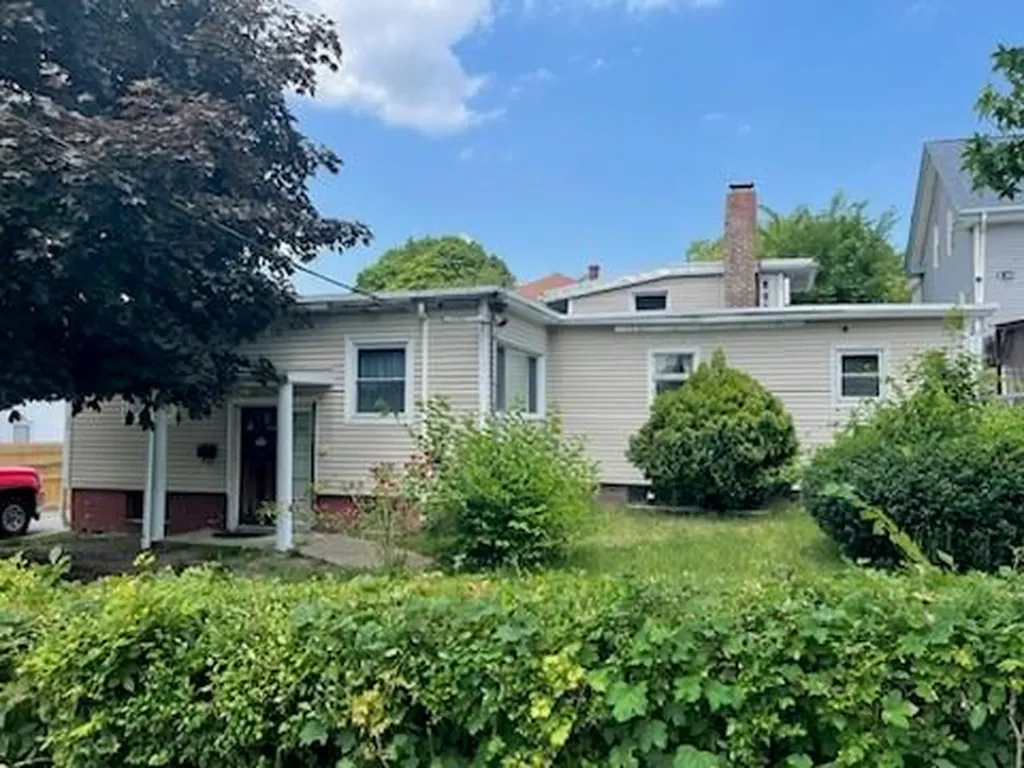 55 Boutwell Street Pawtucket RI 02860
