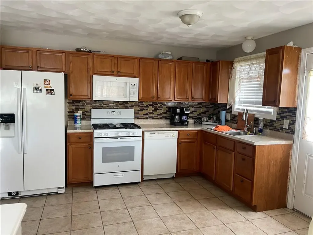 55 Whitman Street Pawtucket RI 02860