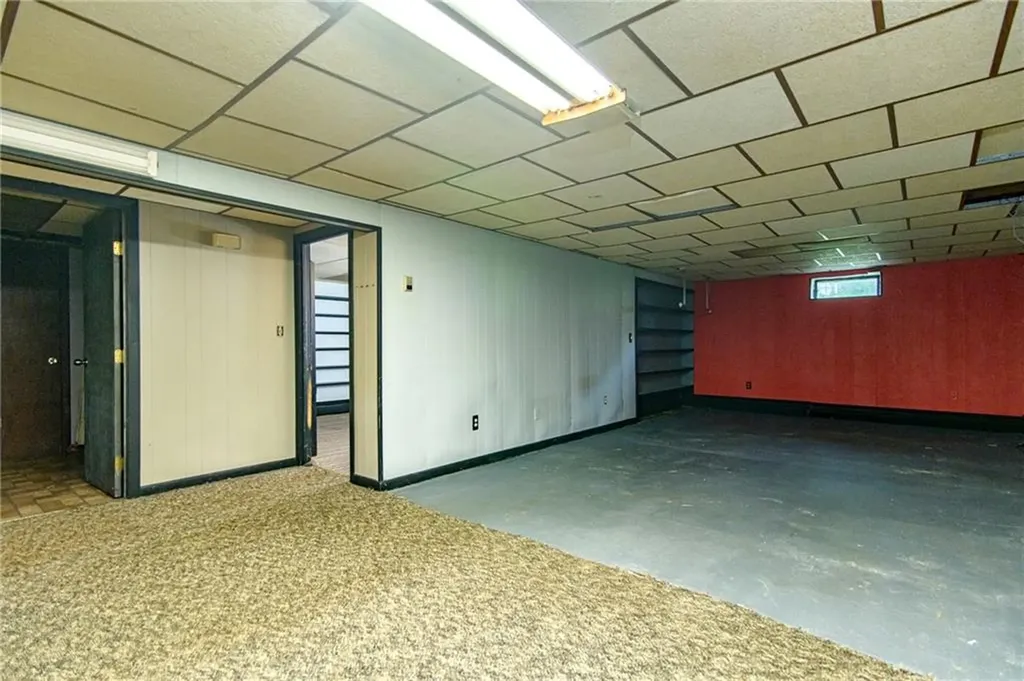 110 Leger Lane Tiverton RI 02878