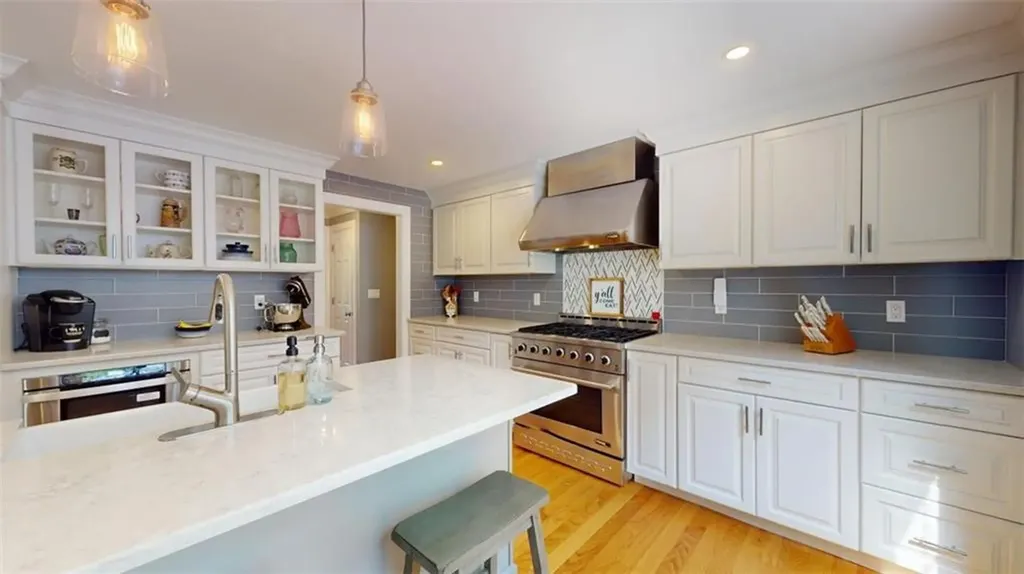 91 Cardinal Lane Charlestown RI 02813