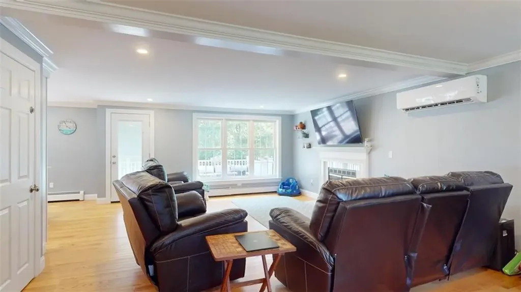 91 Cardinal Lane Charlestown RI 02813