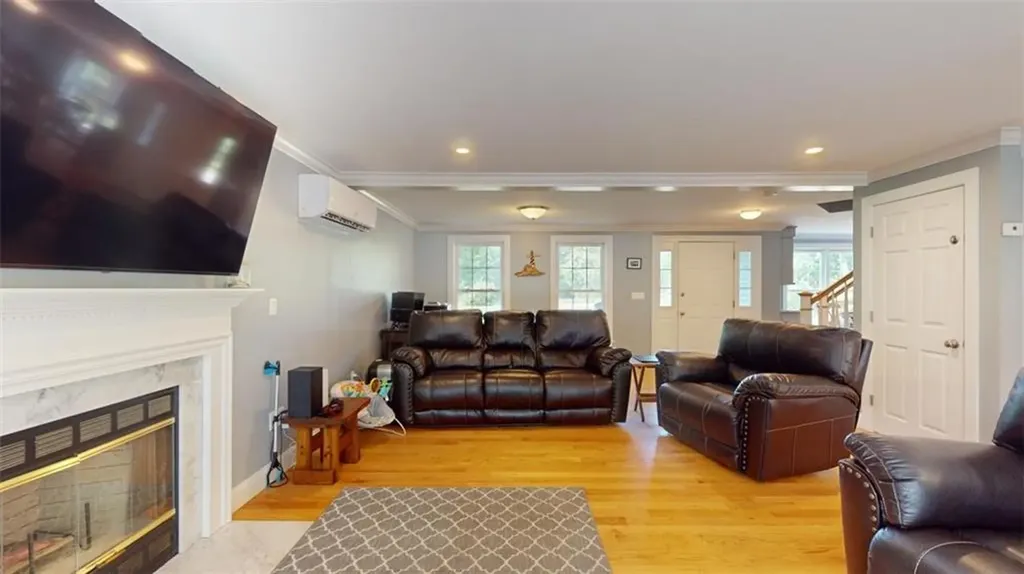 91 Cardinal Lane Charlestown RI 02813