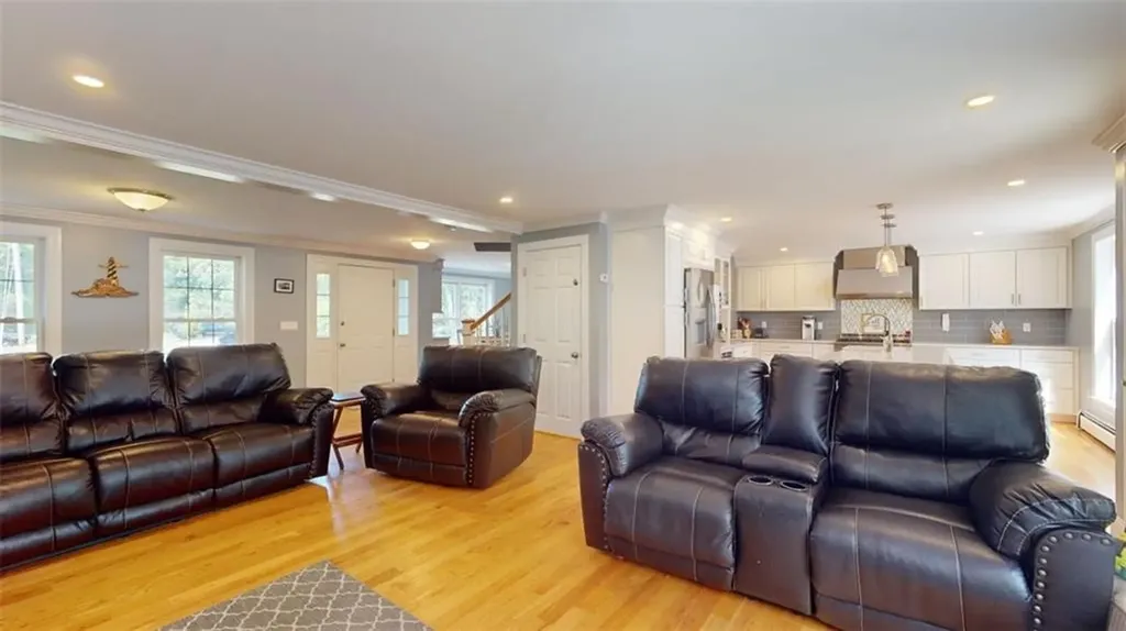 91 Cardinal Lane Charlestown RI 02813