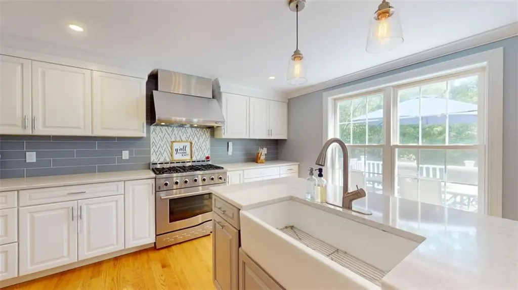 91 Cardinal Lane Charlestown RI 02813
