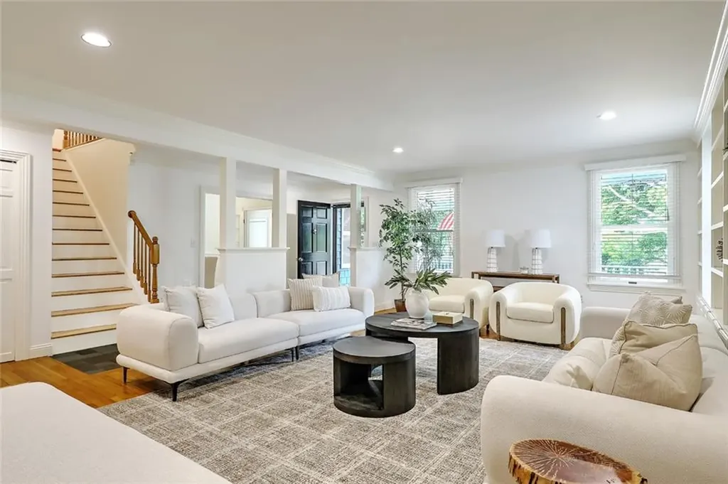 42 Chapel Road Barrington RI 02806