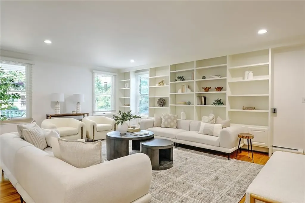 42 Chapel Road Barrington RI 02806