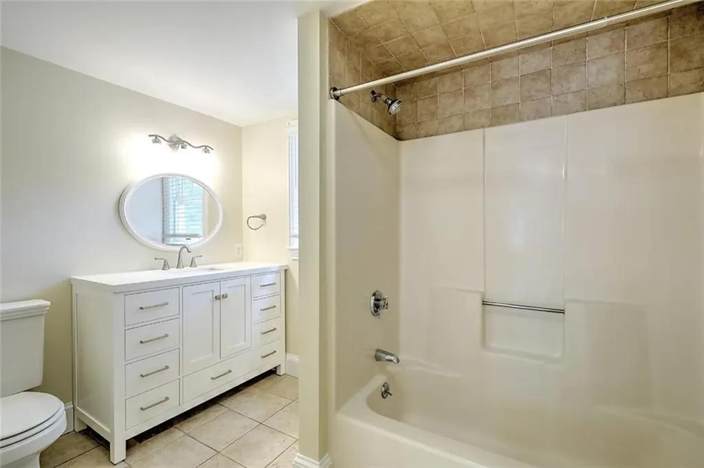 42 Chapel Road Barrington RI 02806