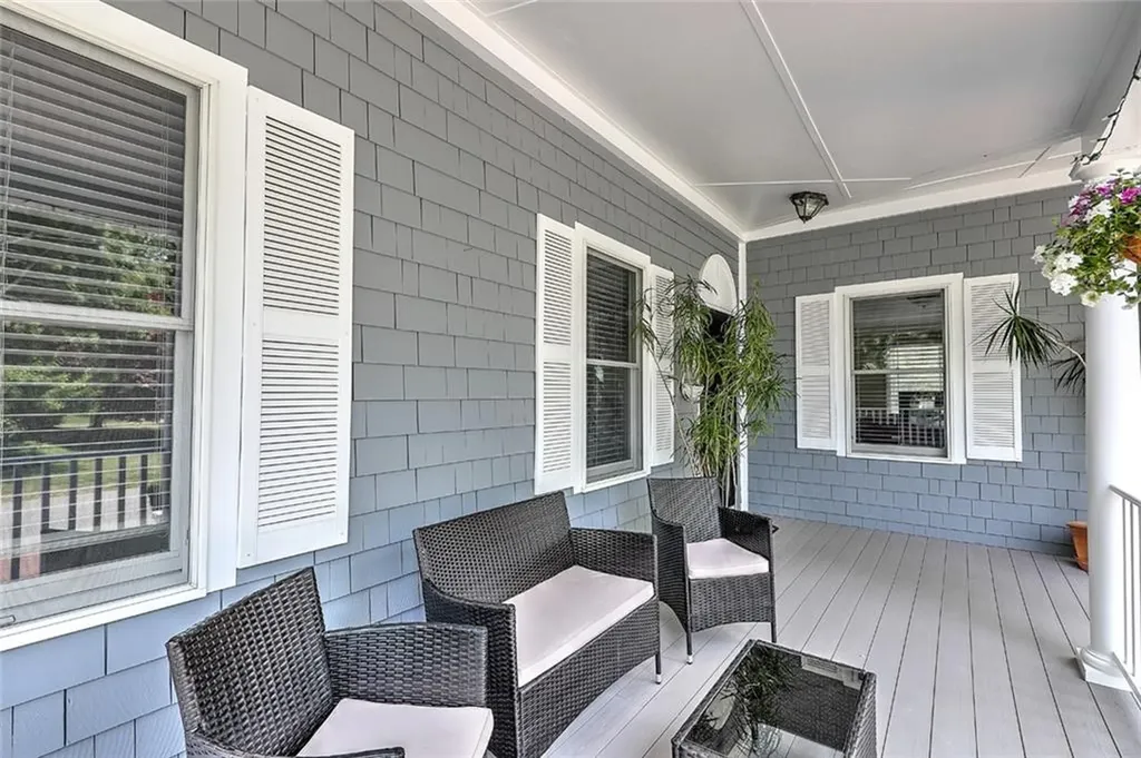 42 Chapel Road Barrington RI 02806