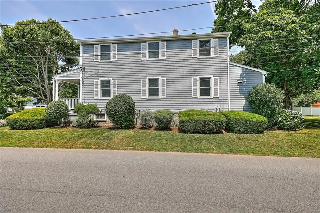 42 Chapel Road Barrington RI 02806
