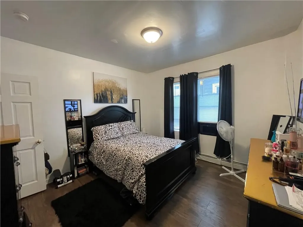 40 42 Norwich Avenue Providence RI 02905