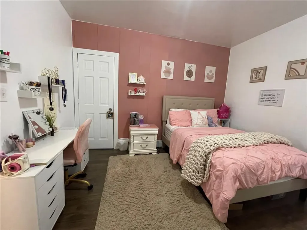 40 42 Norwich Avenue Providence RI 02905
