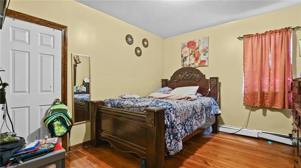 40 42 Norwich Avenue Providence RI 02905