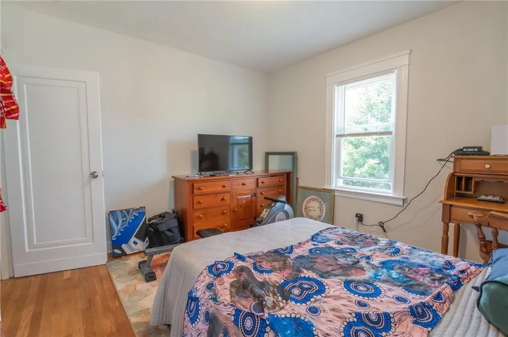 84 Sharon Street Providence RI 02908