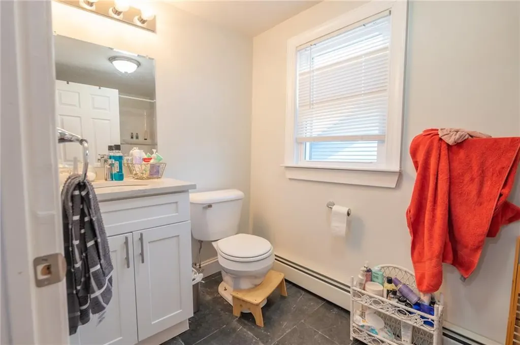 84 Sharon Street Providence RI 02908
