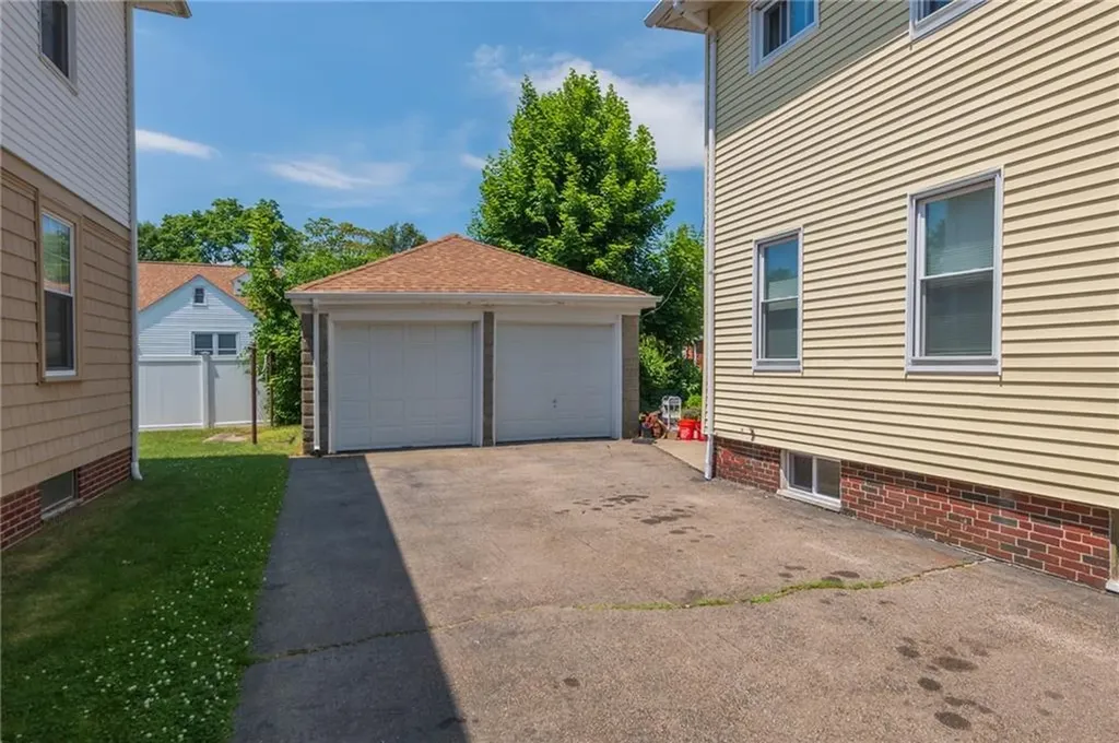 84 Sharon Street Providence RI 02908