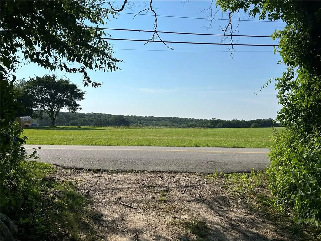 109 Burdickville Road Charlestown RI 02813