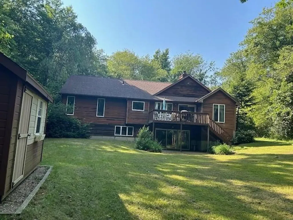 109 Burdickville Road Charlestown RI 02813