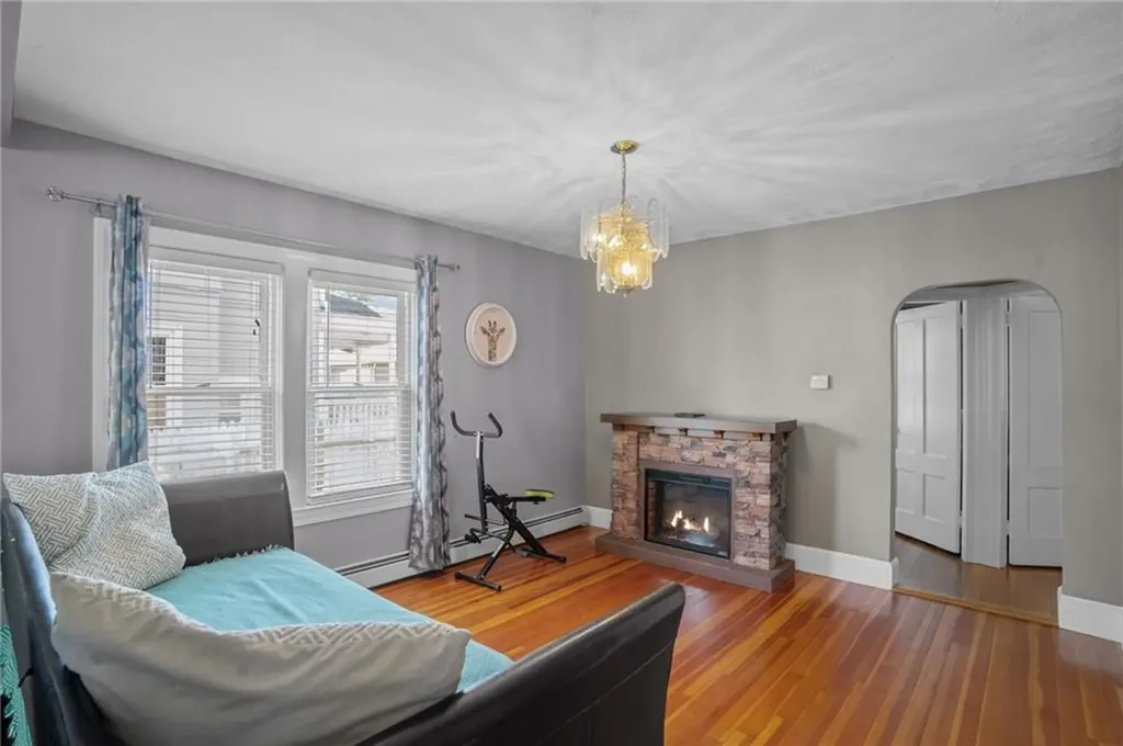 132 Columbine Avenue Pawtucket RI 02861