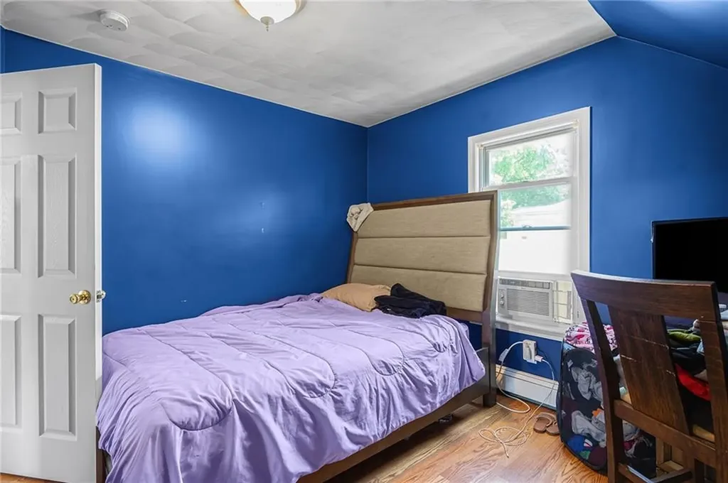 132 Columbine Avenue Pawtucket RI 02861