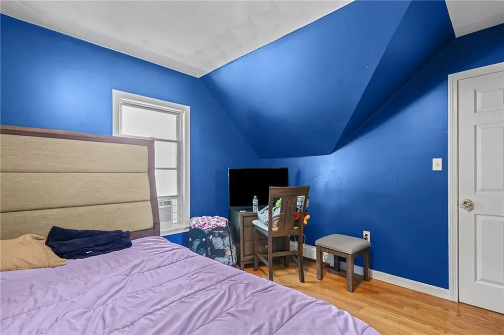 132 Columbine Avenue Pawtucket RI 02861