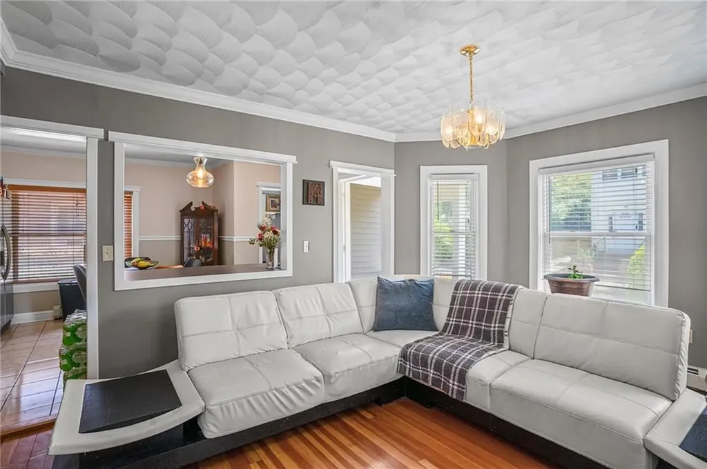132 Columbine Avenue Pawtucket RI 02861