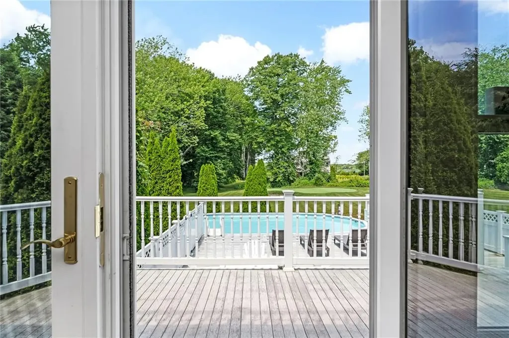 189 Watch Hill Road Westerly RI 02891