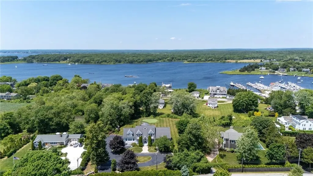 189 Watch Hill Road Westerly RI 02891