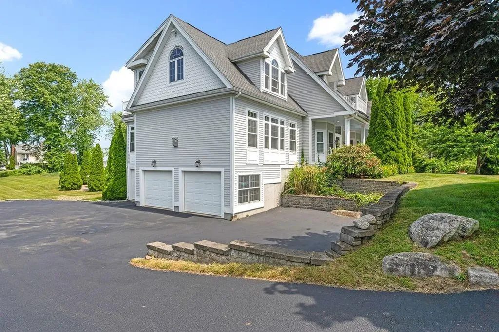 189 Watch Hill Road Westerly RI 02891