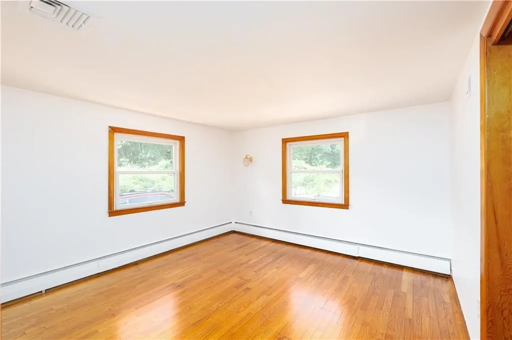 95 Angell Road Lincoln RI 02865