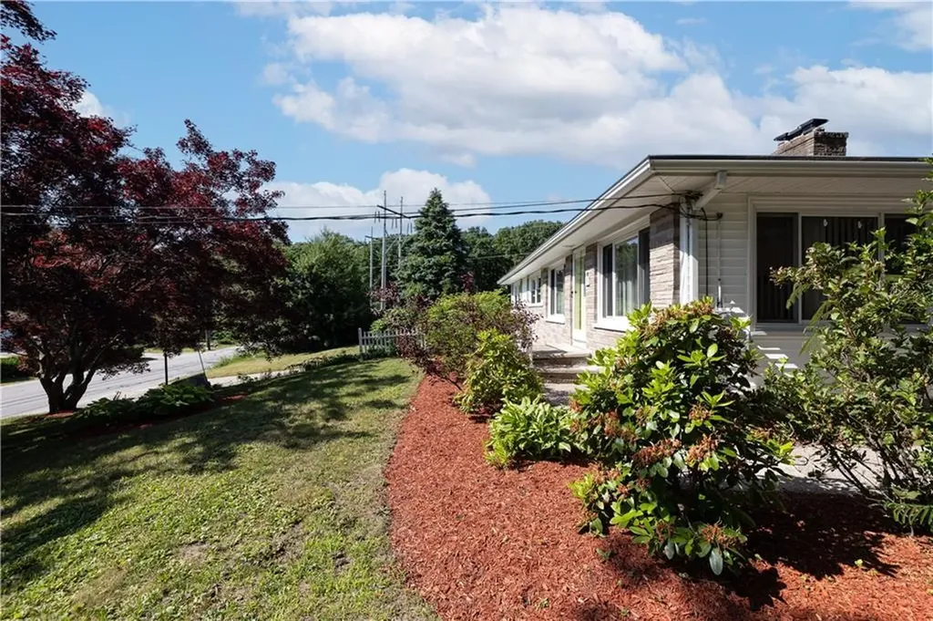 95 Angell Road Lincoln RI 02865
