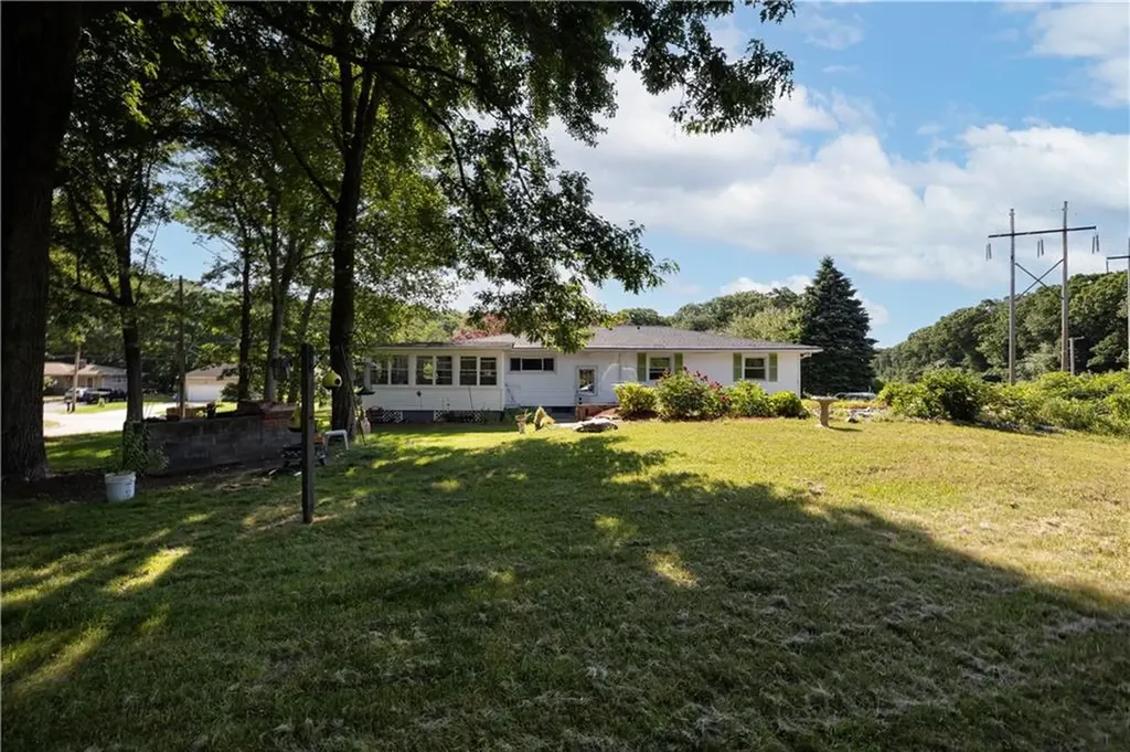 95 Angell Road Lincoln RI 02865