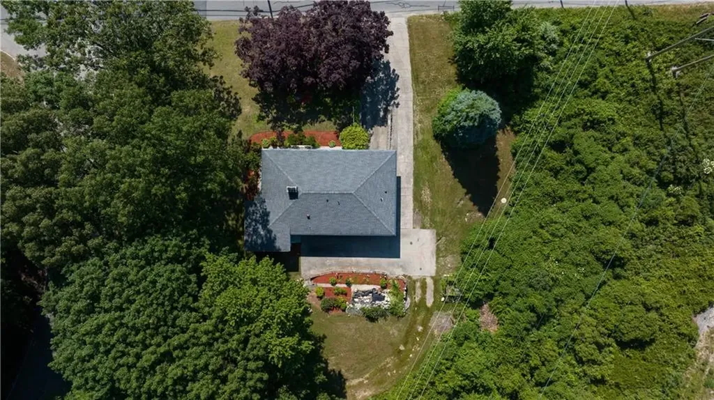 95 Angell Road Lincoln RI 02865