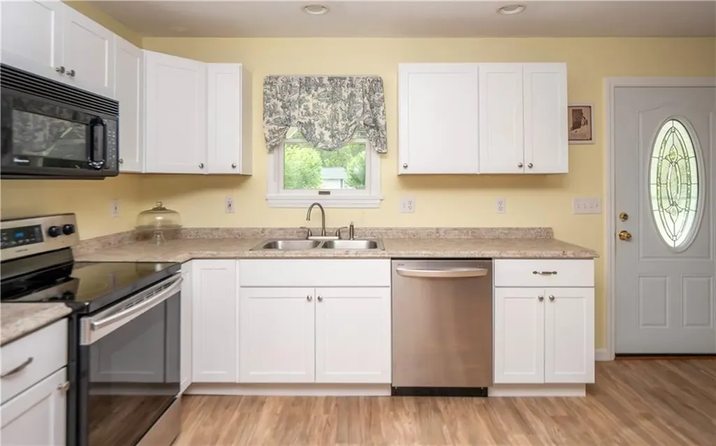 479 Ross Hill Road Charlestown RI 02813